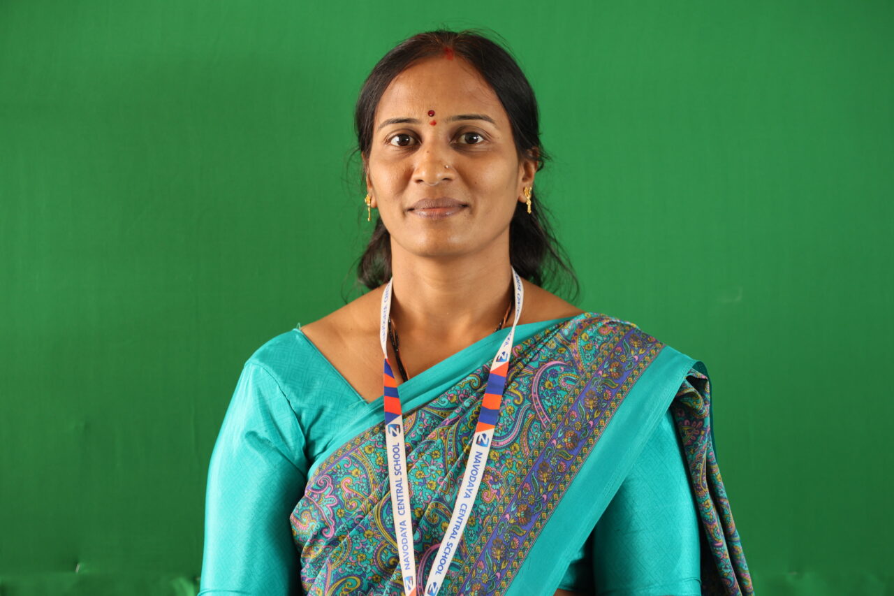 https://school.navodaya.edu.in/wp-content/uploads/2021/04/Mrs.-Hampamma-Mathad-1280x853.jpg