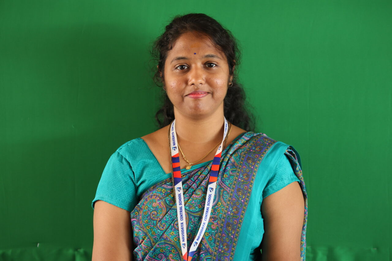 https://school.navodaya.edu.in/wp-content/uploads/2021/04/Mrs.-Sujatha.-K-1280x853.jpg